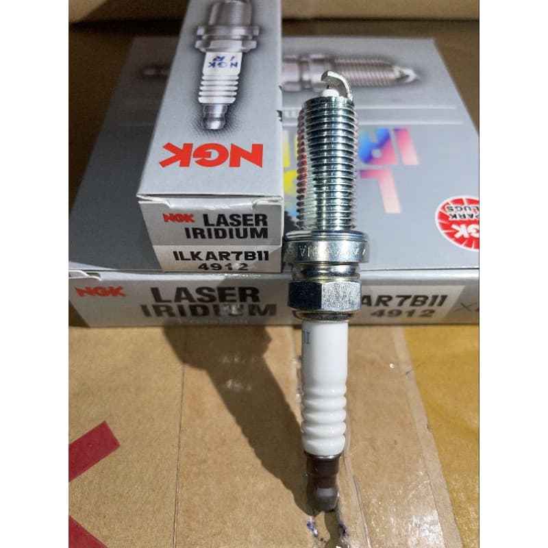 Bộ Bugi Iridium 4 cái  NGK phù hợp với  xe Corolla Altis ( NGK chính hãng) - ảnh 4